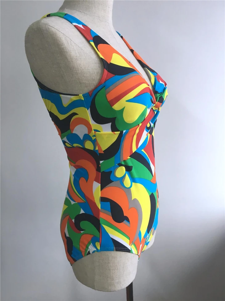 Retro Abstract Twist Front One Piece Swimsuit suppliers Retro Abstract Twist Front One Piece Swimsuit suppliers