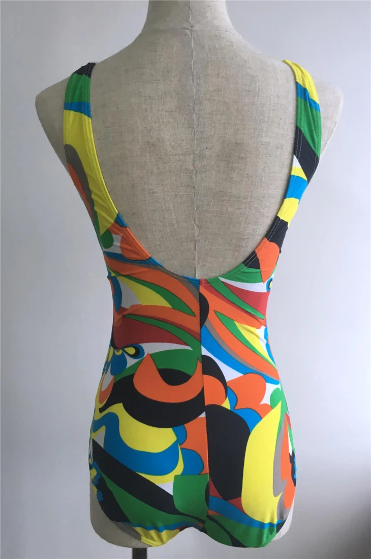 Retro Abstract Twist Front One Piece Swimsuit factory Retro Abstract Twist Front One Piece Swimsuit factory