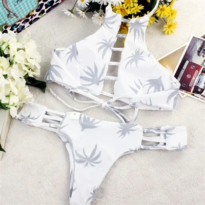 Lad-Up Neckholder-Bikini-Set mit seitlichem Ausschnitt, zweiteilig